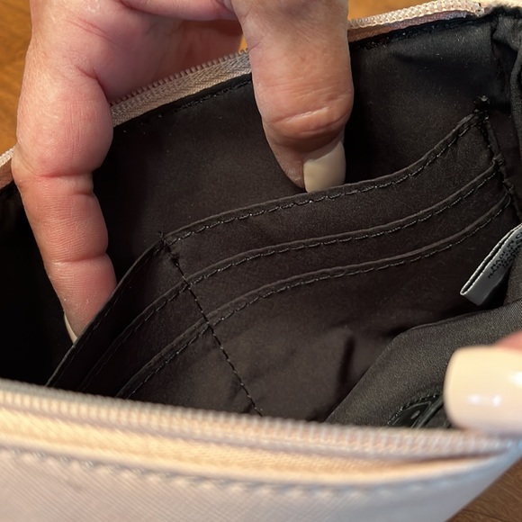 Nine West Wristlet - Picture 5 of 6